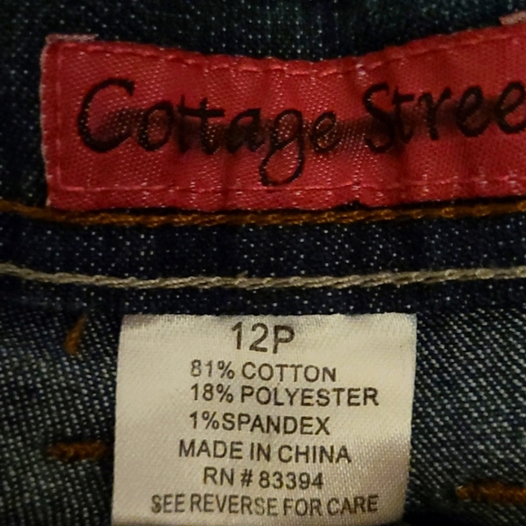 Cottage Street denim jeans with coff. Size 12p - Picture 3 of 3